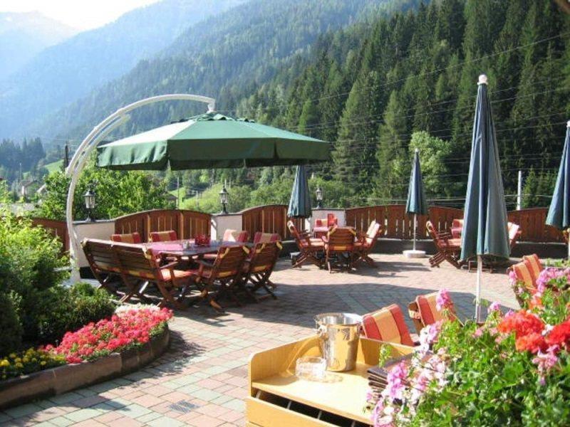 Hotel Troschana Flirsch Esterno foto